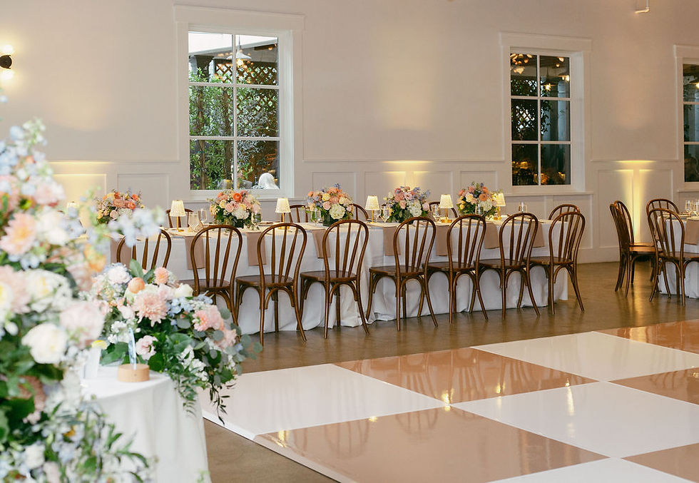 The Richland Orange Circle Wedding