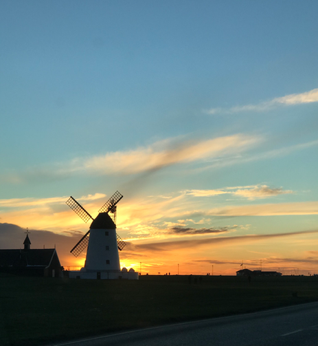Sunset windmill DJ.heic
