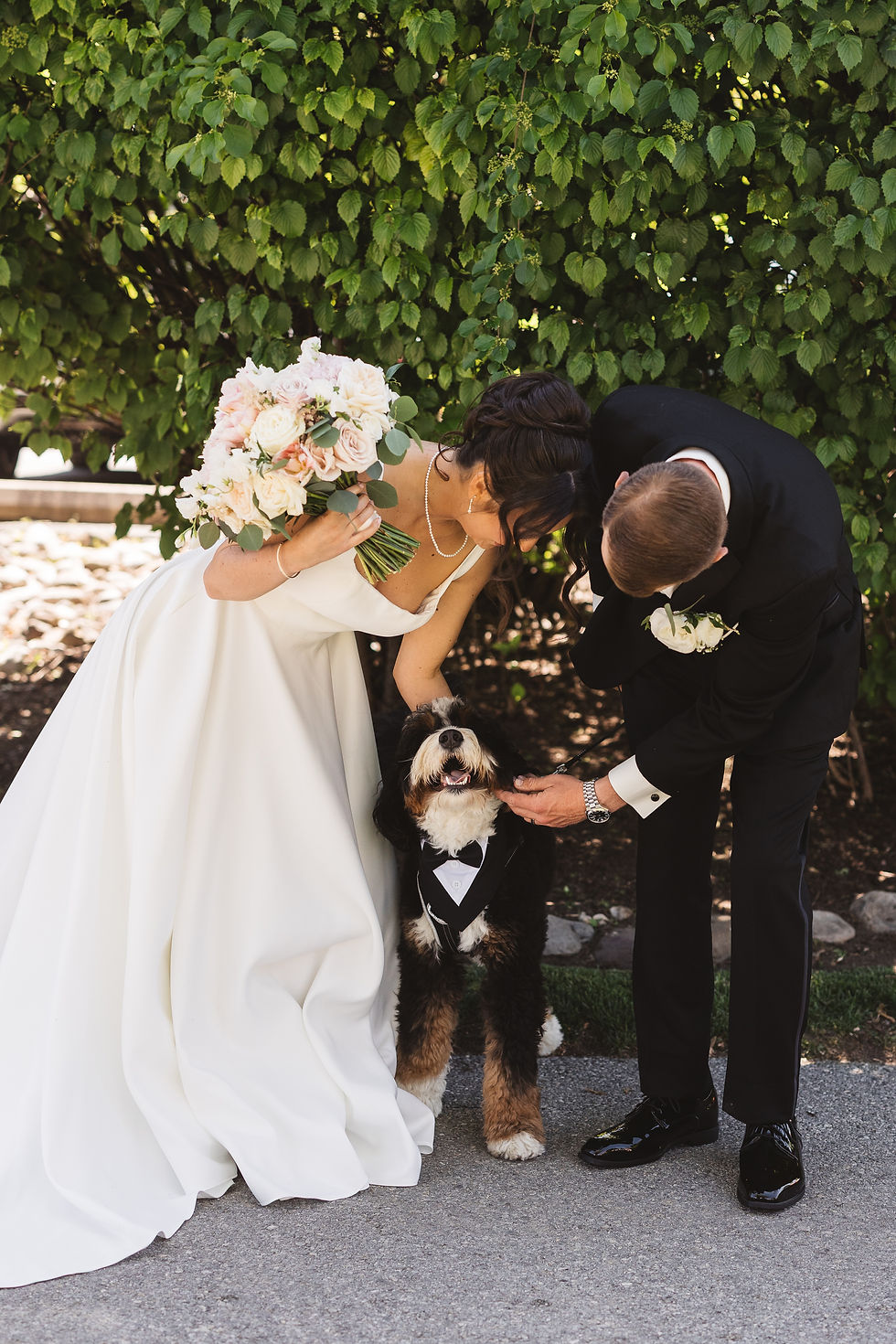 Wedding day at Downingtown Country Club in Downingtown, PA. Photographed by South Jersey, Philadelphia based wedding photographer Madison Neumann Photography.
