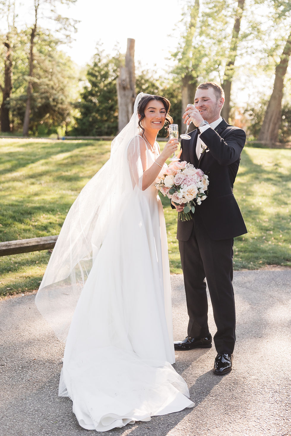 Wedding day at Downingtown Country Club in Downingtown, PA. Photographed by South Jersey, Philadelphia based wedding photographer Madison Neumann Photography.