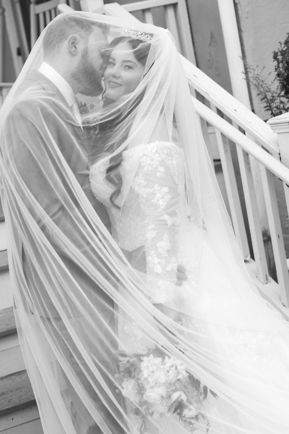 Bride and groom under veil. Wedding day at Ash Mill Farm in Doylestown, PA. Photographed by South Jersey, Philadelphia based wedding photographer Madison Neumann Photography.