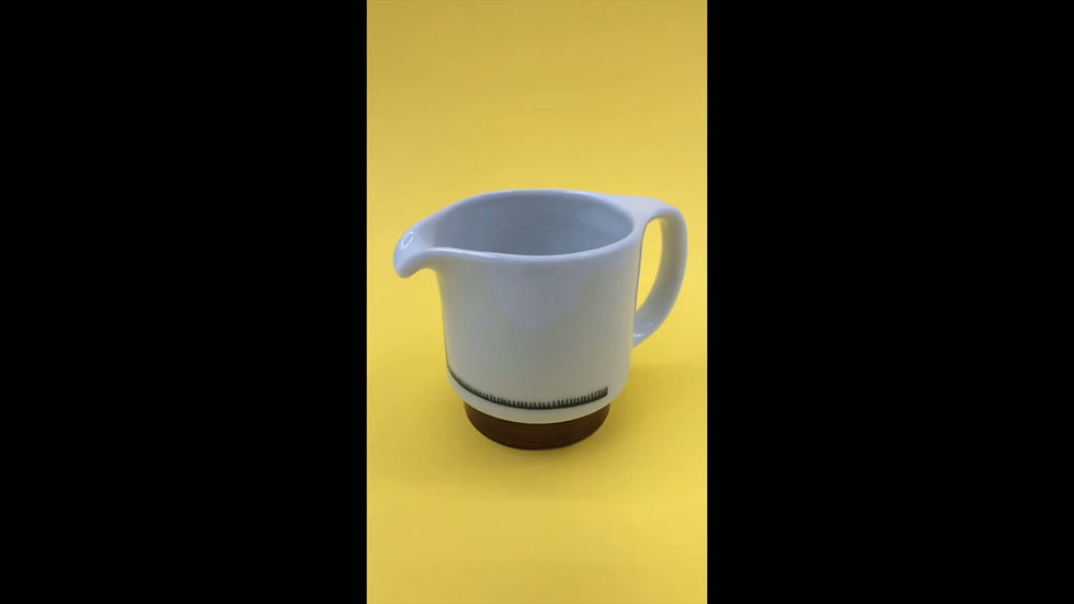 Thumbnail: Melkkannetje in keramiek