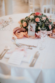Focus décoration de table mariés au Manoir de Kerleguer à Brest