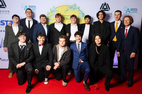 Photo de groupe photobooth Brest par Marc Glen Photographie