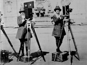 CONSTRUYENDO EL CINE