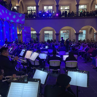 Juan Gabriel Sinfónico de la Orquesta Municipal de Xalapa en concierto