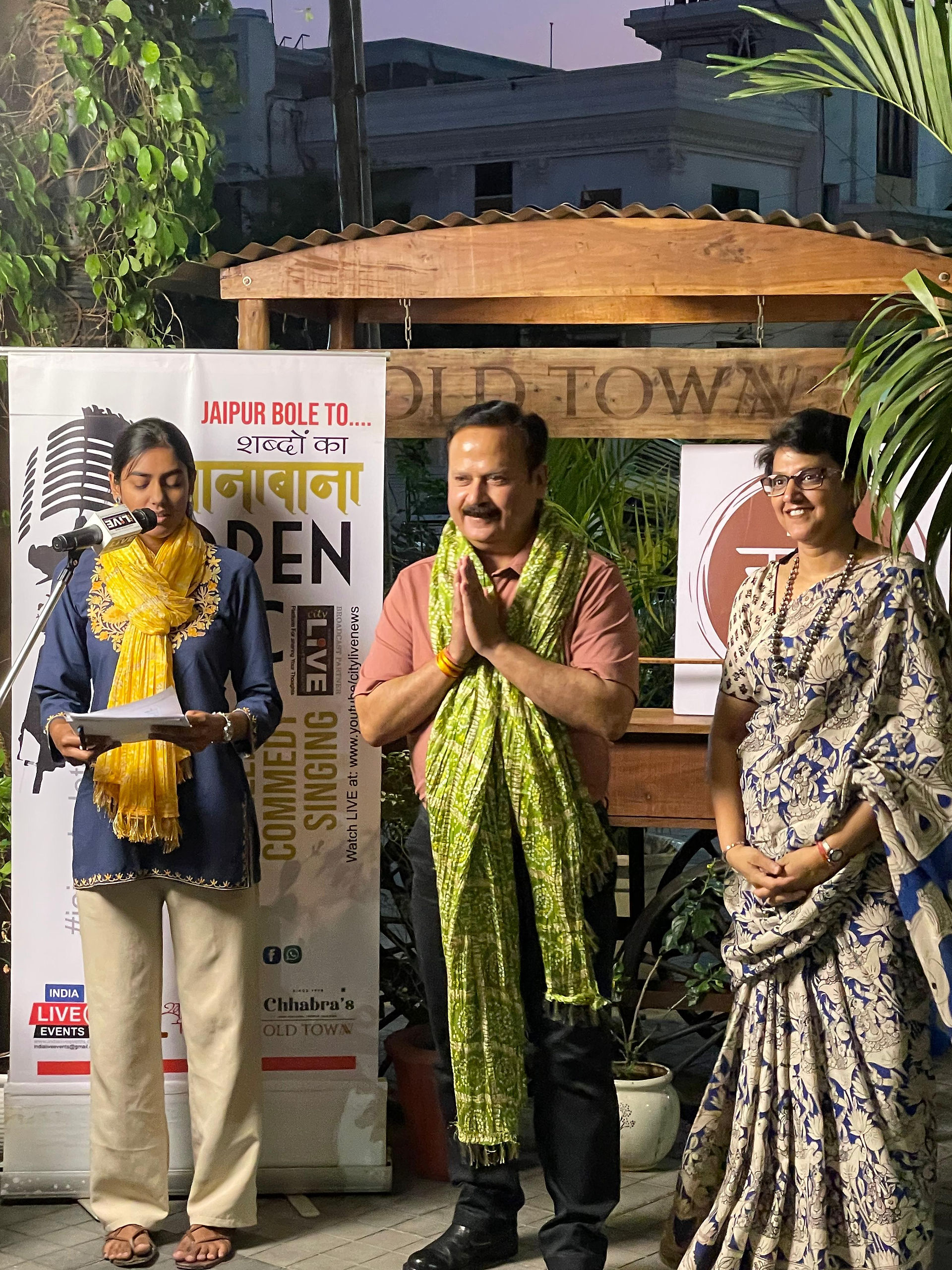open-mic-literary-session-among-youngsters-on-mothers-day, supported by India pinkfest