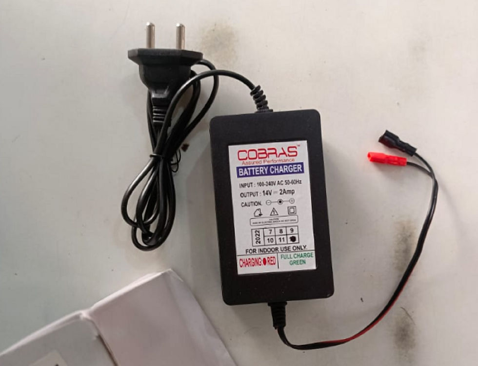 12 V Battery Charging adaptor (Output 12v,2 A)