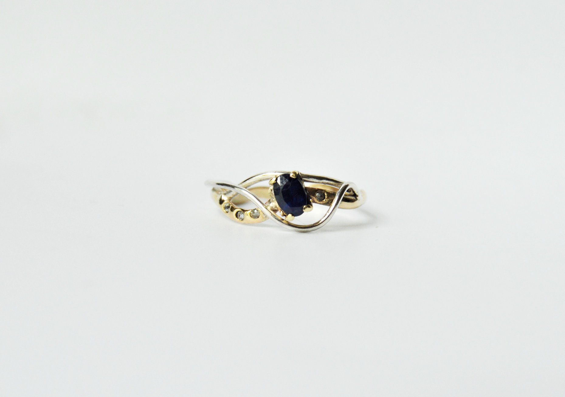 Ring commission