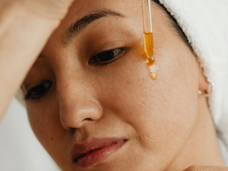 Óleo hidrata a pele? A dúvida mais polêmica do skincare