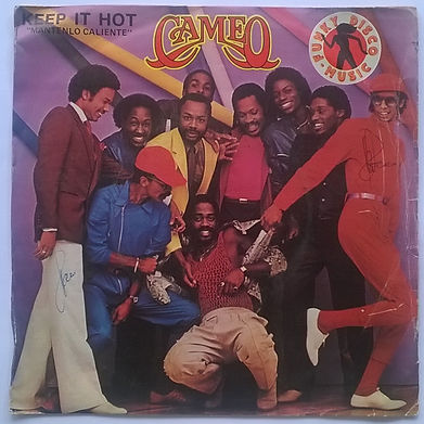 CAMEO - Keep It Hot (7'') (1981).jpg