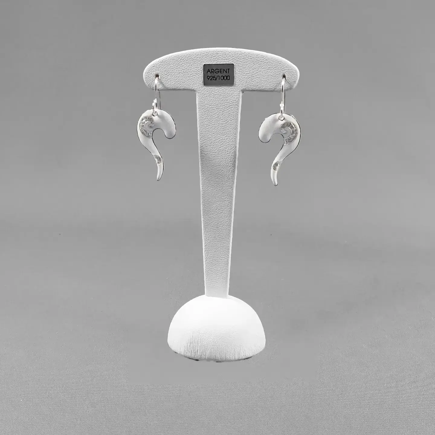 Boucles d’oreilles ENIGME blanc « ARABESQUES»