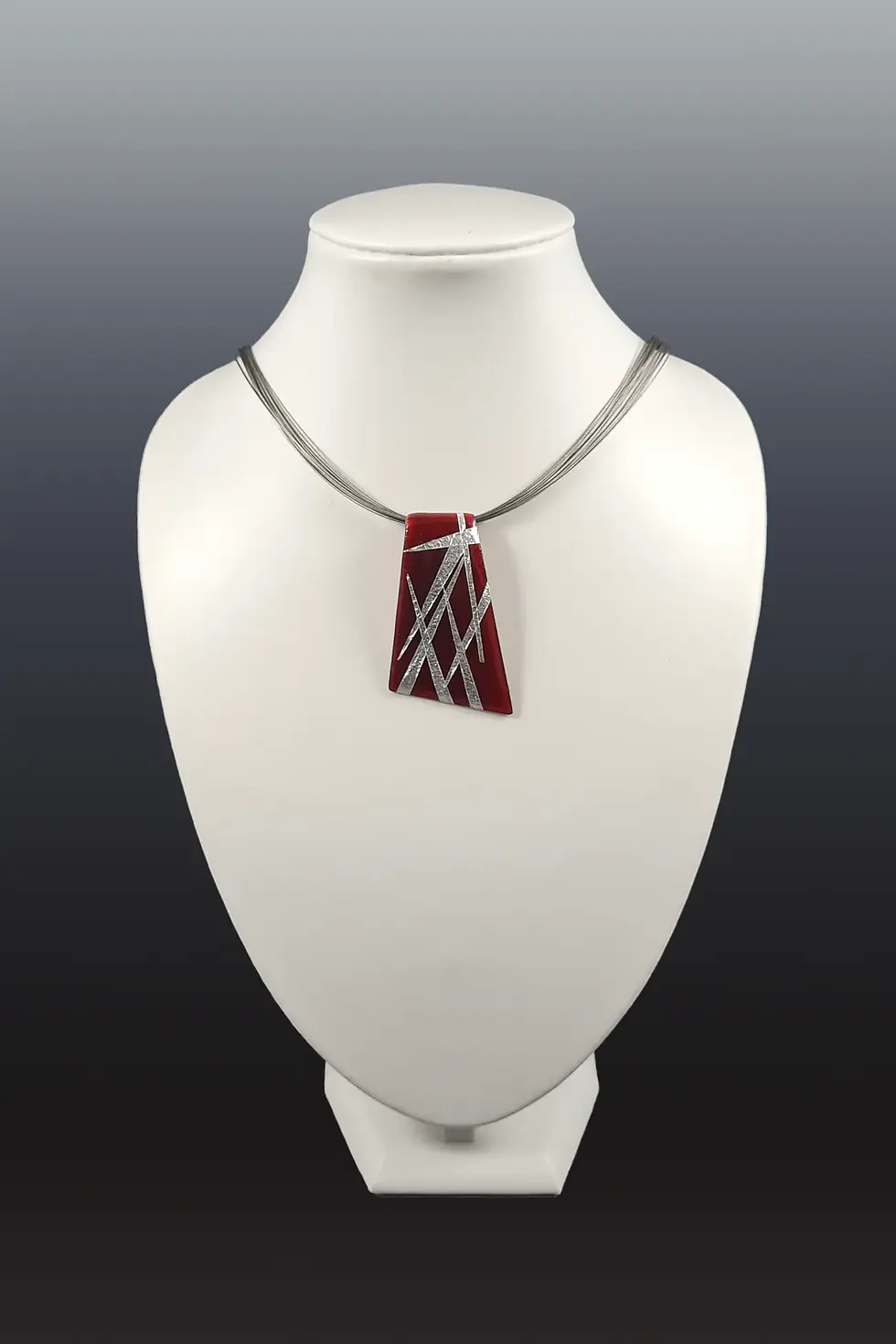 pendentif TRAPEZE Medium bordeaux ZIGZAG