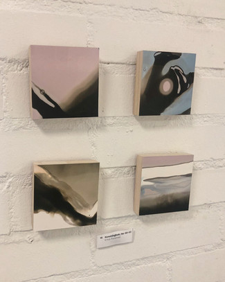 Erica Forsmans kemigram från utställningen Mellan hemmets fyra väggar på FRIGalleri i Umeå