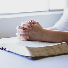 Praying with Bible