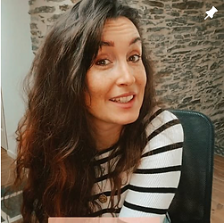 Post instagram, suivez Pauline 22h22, desciption d'activité.