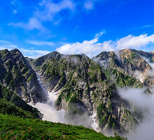 丸山から白馬岳方面.jpg