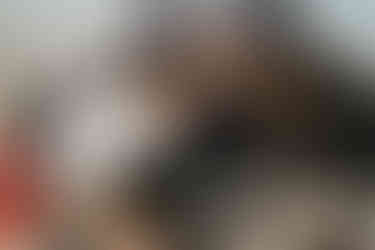 Bianca und ihr Sohn am klavier