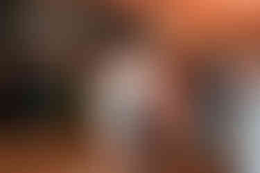 Braut tanzt mit Ihrem Vater