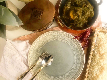 Chicken with Spinach Curry (Palak Murgh)