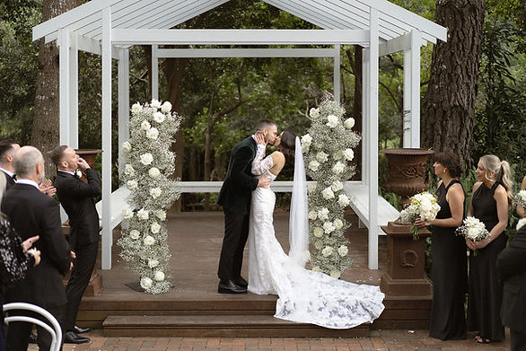 Oliver & Corinne - Highlight Gallery-95.jpg