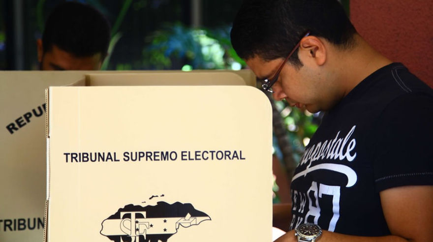 Forma de Marcar las Papeletas Electorales
