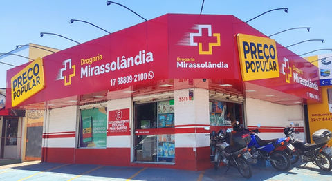 Fachada em ACM Adesivado - Drogaria Mirassolândia 