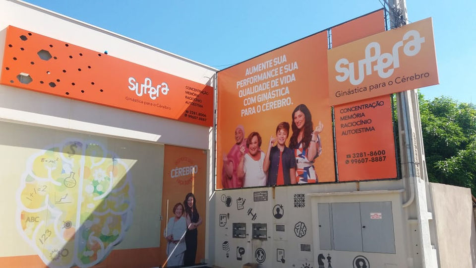 Fachada em ACM, Quadro em Lona e Adesivação - Supera