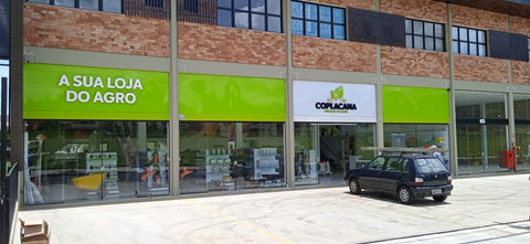 Fachada em ACM e Letra Caixa - Coplacana