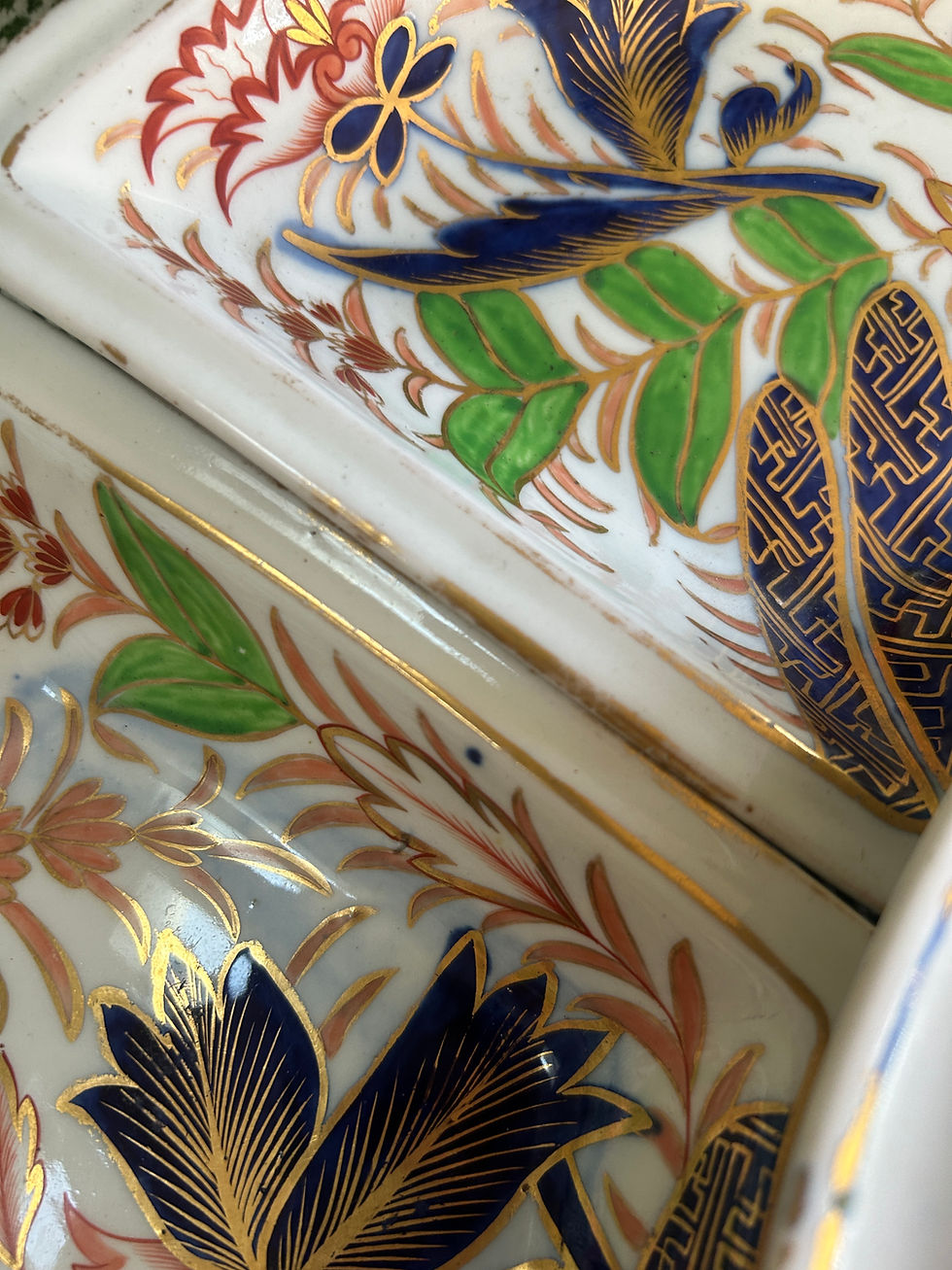 Thumbnail: Early 19th Century John Rose Coalport Imari Thumb & Finger Serving Set