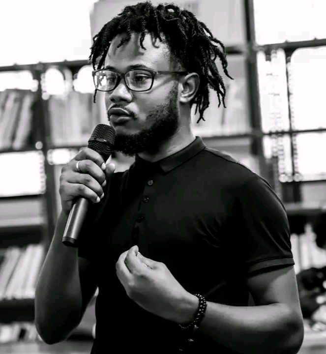 Delince JEAN-LOUIS - IMÉDIAS _edited.jpg