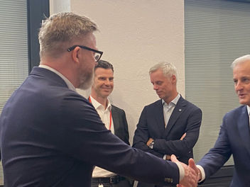 YS krever opptrapping av tolletaten