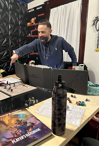 Daniel1 (1)_edited.png