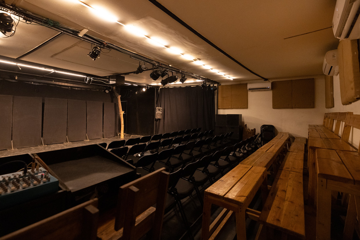 8 LEFT WALL TO RIGHT WALL WITH CHAIRS_.jpg