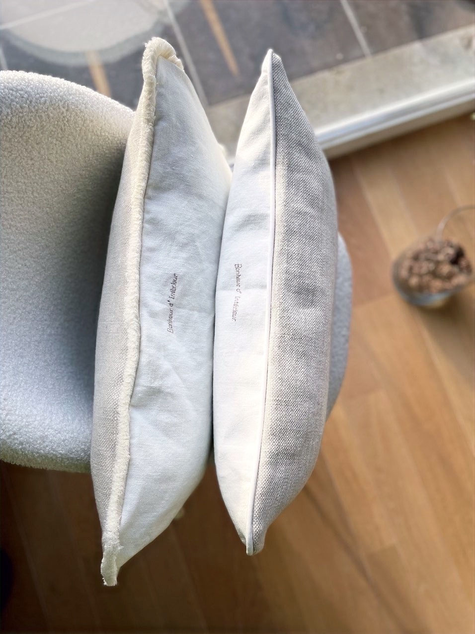 Housse de coussin en Lin Avoine et Blanc