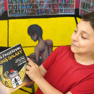 THE CHILDREN'S BOOK REVIEW