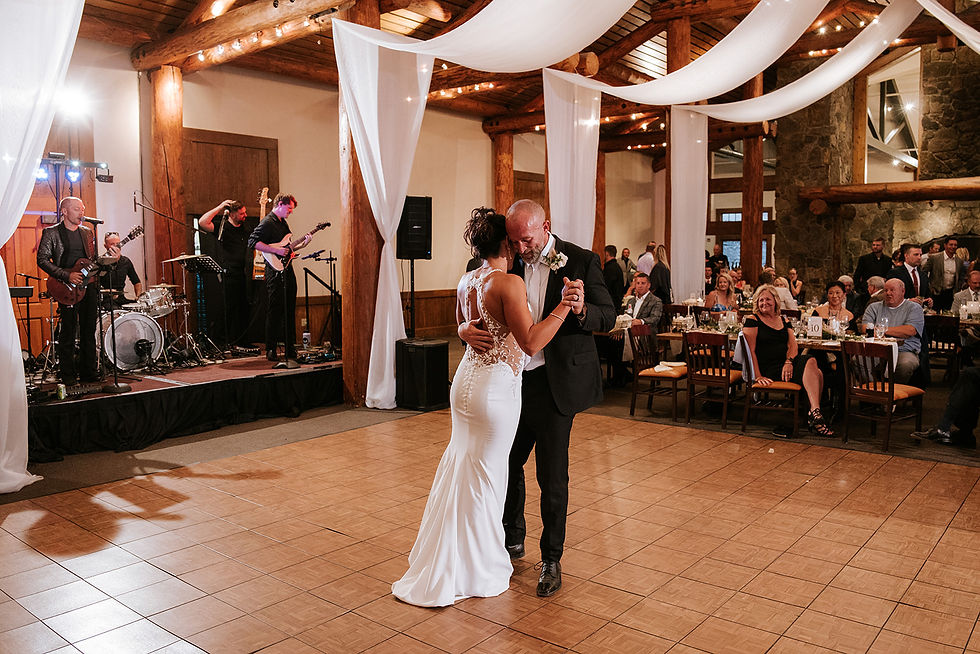 Keytone, Colorado Wedding at Timber Ridge | First Dance