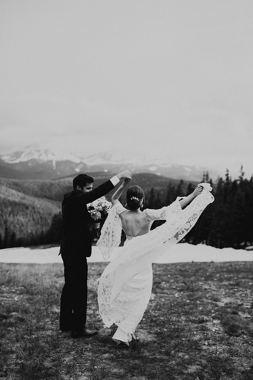 Keystone Wedding Planner - Timber Ridge Wedding - Bride and Groom