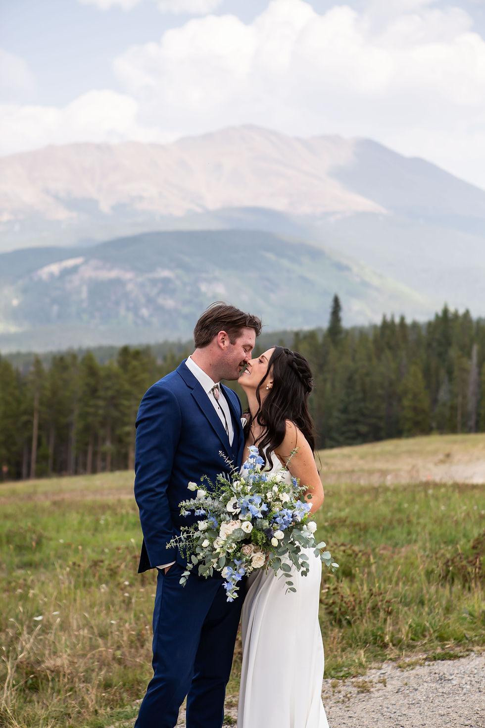 Breckenridge Wedding | Ten Mile Station Wedding