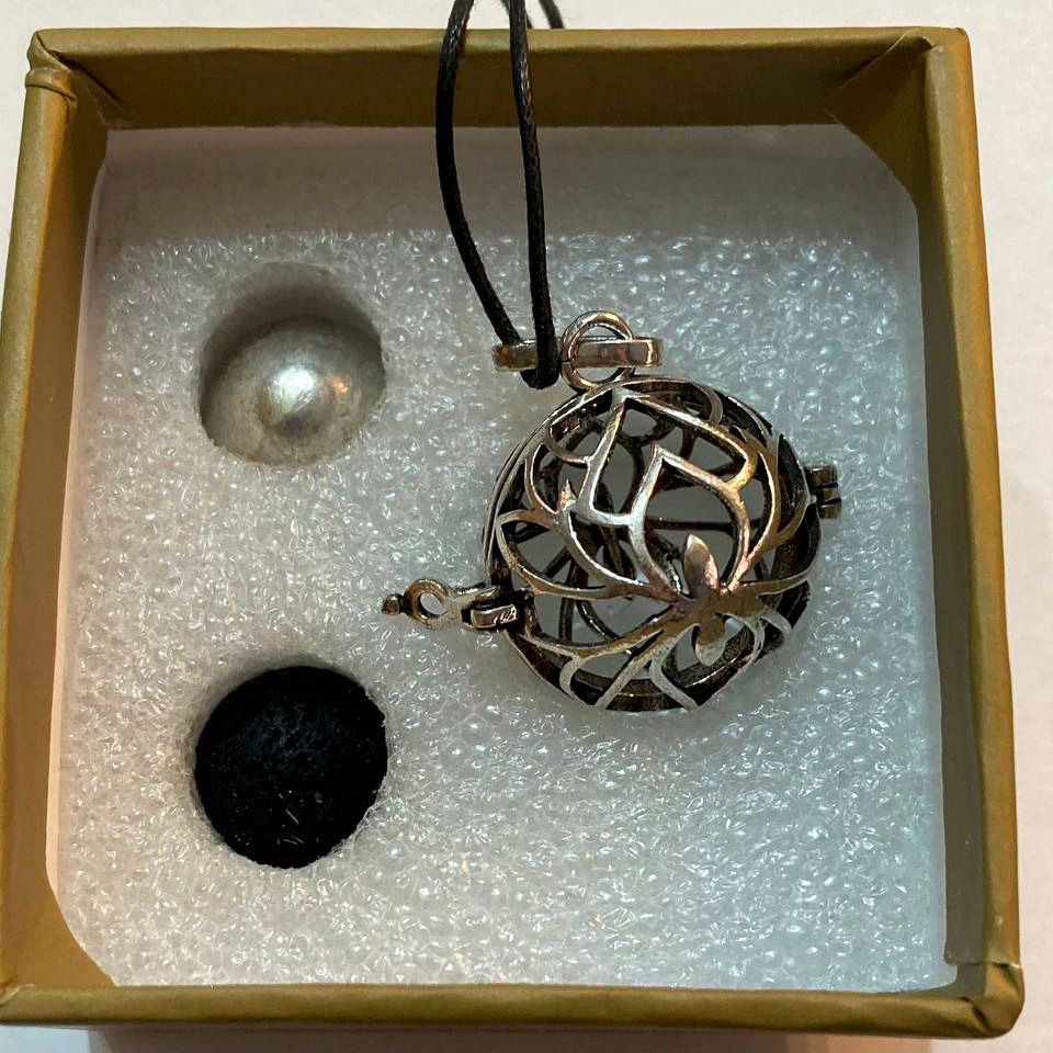 Thumbnail: Ball Pendant