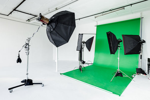 1G1 Studio Hire Belfast, Photographic Studio Rental Belfast, Video Studio Hire Belfast, Photo Studio Hire Belfast, Large photo studio space to hire Belfast, photo studio rental Belfast