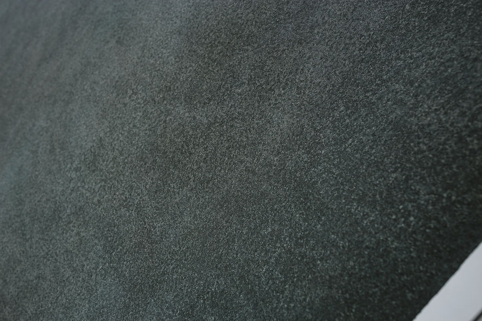 Miniatura: Professional Photography and Video Canvas backdrop. Hand Painted and High Quality backdrop made in UK. Perfect for personal portraits, fashion, head shots, interviews etc. 
We take pride in our collaborations with leading fashion and editorial photographers, as well as some of the world’s most prestigious magazines and global companies. Our backdrops have been featured in top publications such as Condé Nast, Vanity Fair, and for organizations like One Young World, showcasing our high-quality canvases on an international stage.