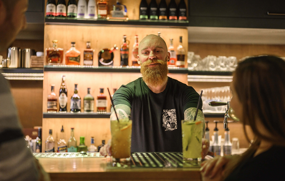 Storyous_Bar_drinks_edited.png