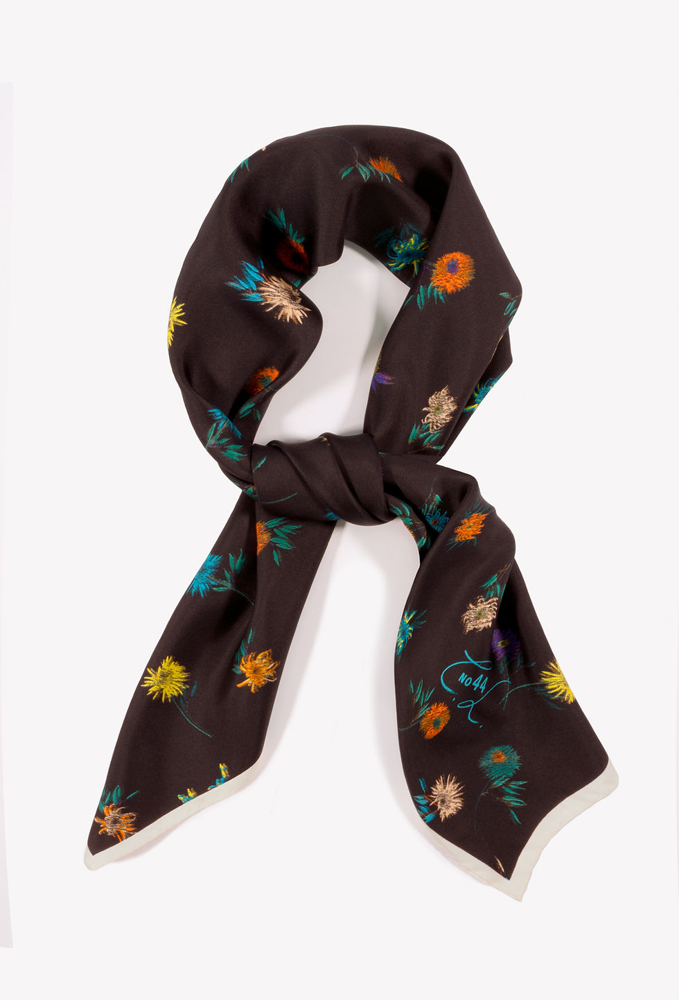 Thumbnail: Silk scarf N°44