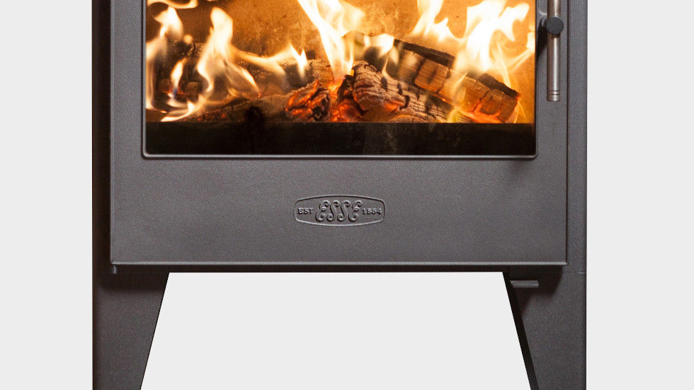 Thumbnail: ESSE 500 Solid-Fuel Stove