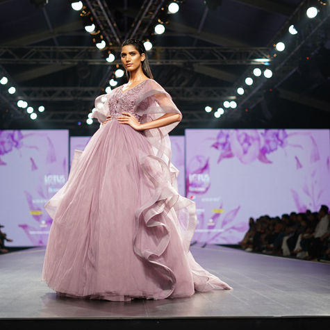 Haute Couture Fashion Week 2023-2024: A Sparkling Meeting of Creativity and Prestige