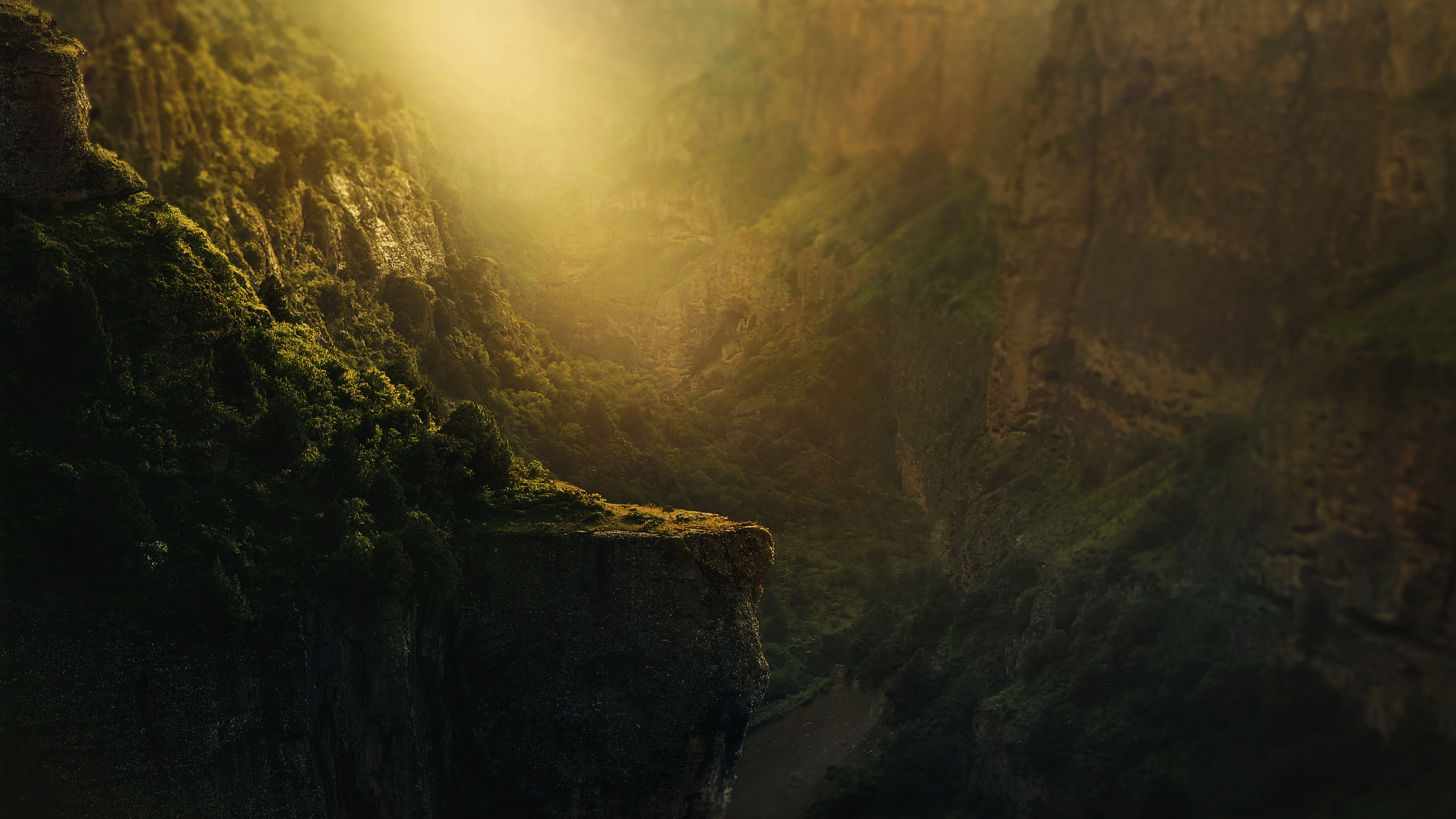 hd-wallpaper-4267049.webp