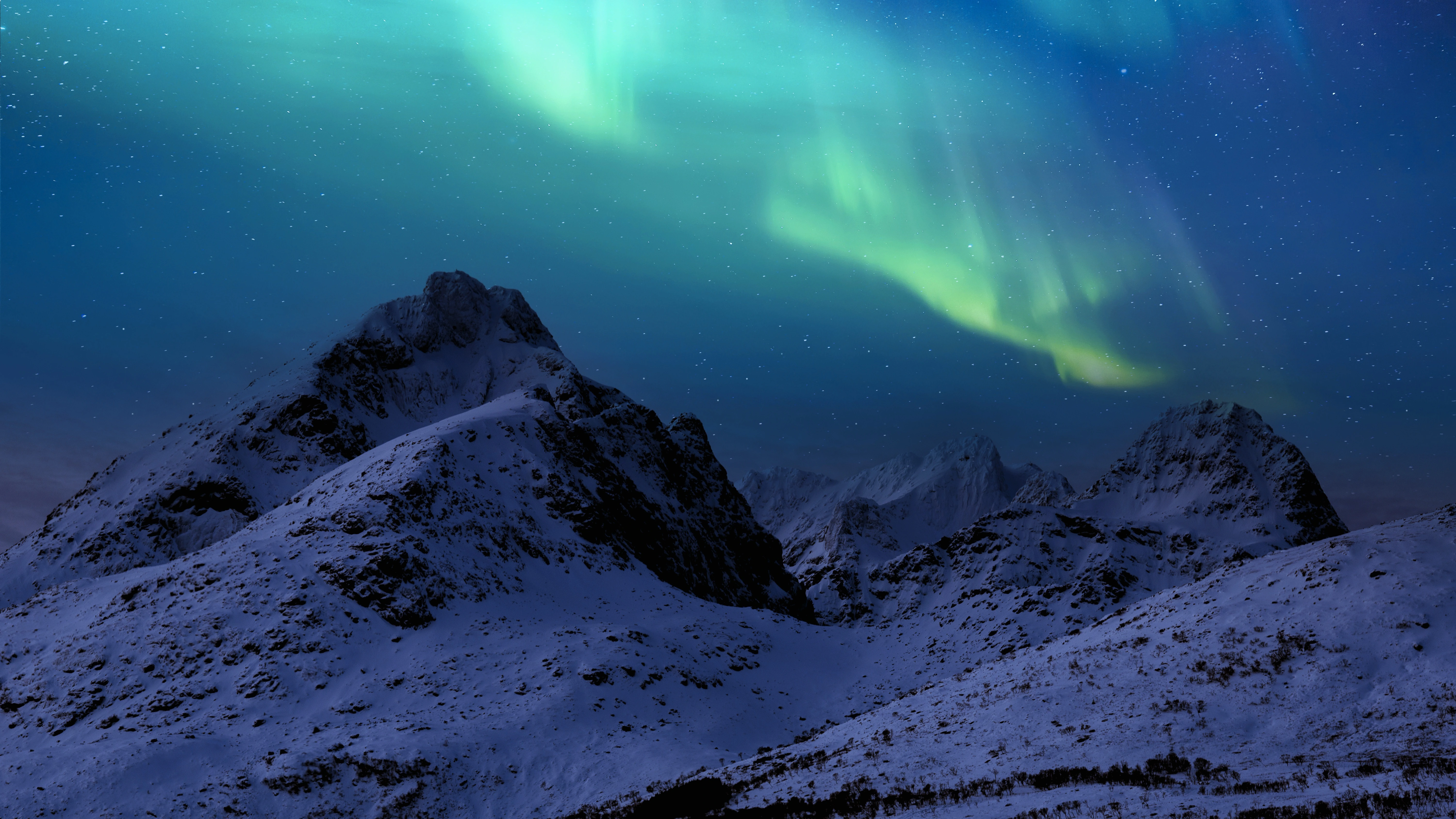 northern-lights-6862969.webp