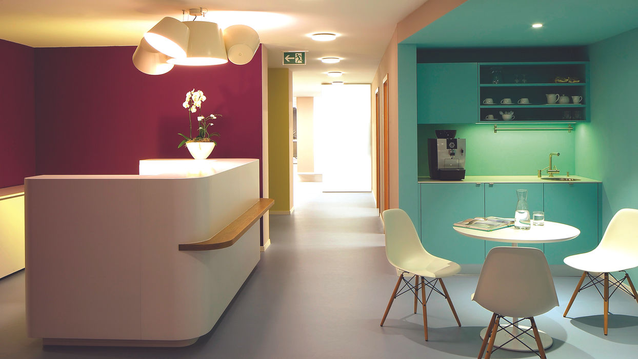 Konzeptplanung einer Physiotherapie mit Erkennungsmerkmal