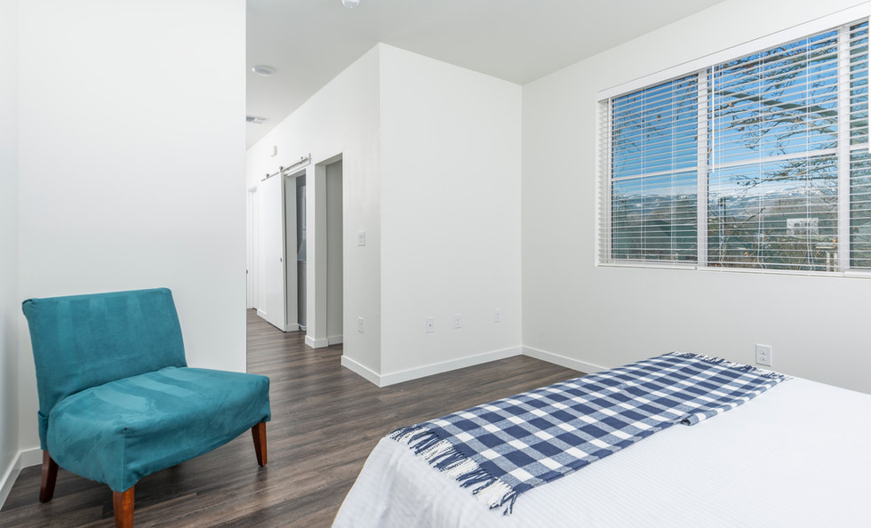 1 Bed, 1.5 Bath Haskell Row Apartments Midtown Reno